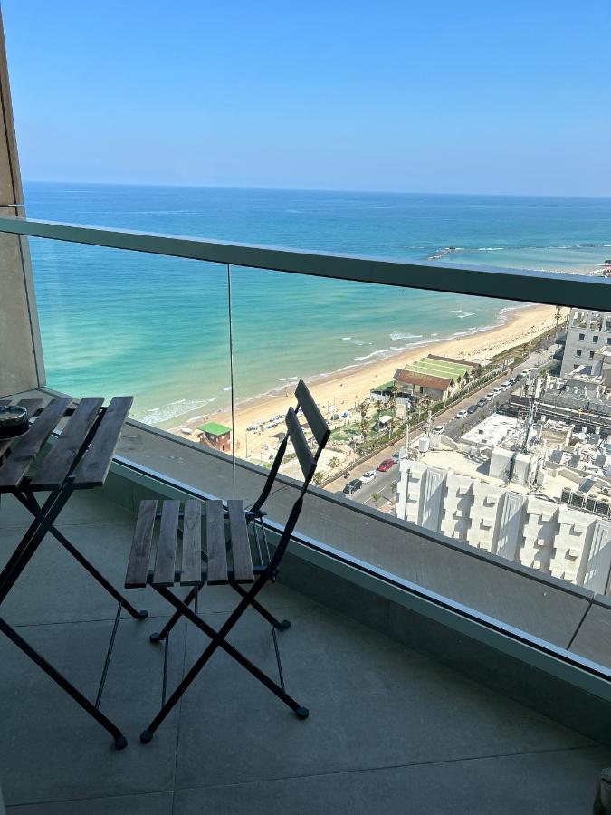 Beachfront Apartment Bat Yam Dış mekan fotoğraf