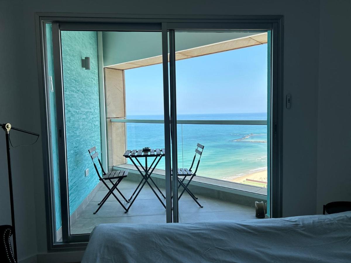 Beachfront Apartment Bat Yam Dış mekan fotoğraf